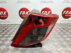 Toyota Yaris 2012-2015 MK3 Prefacelift Genuine Drivers Back Body Brake Light - photo 1 of 9