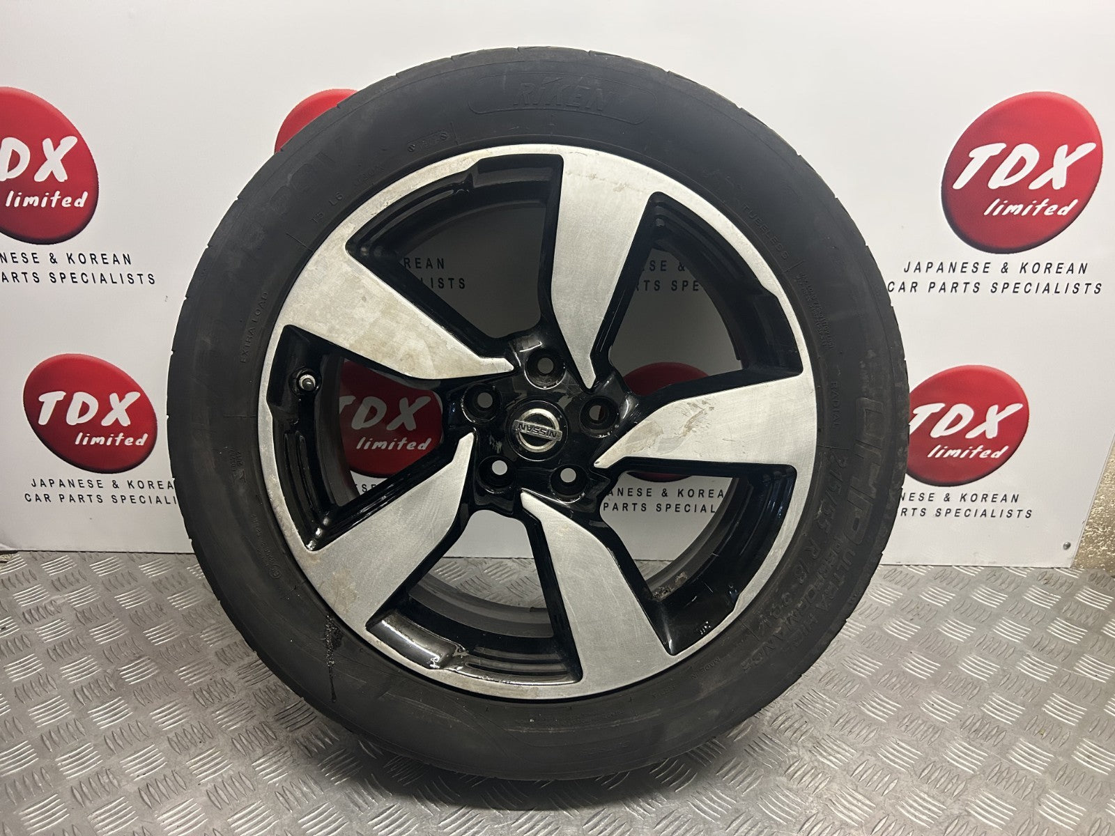y① NISSAN QASHQAI J11 2014-2020 18