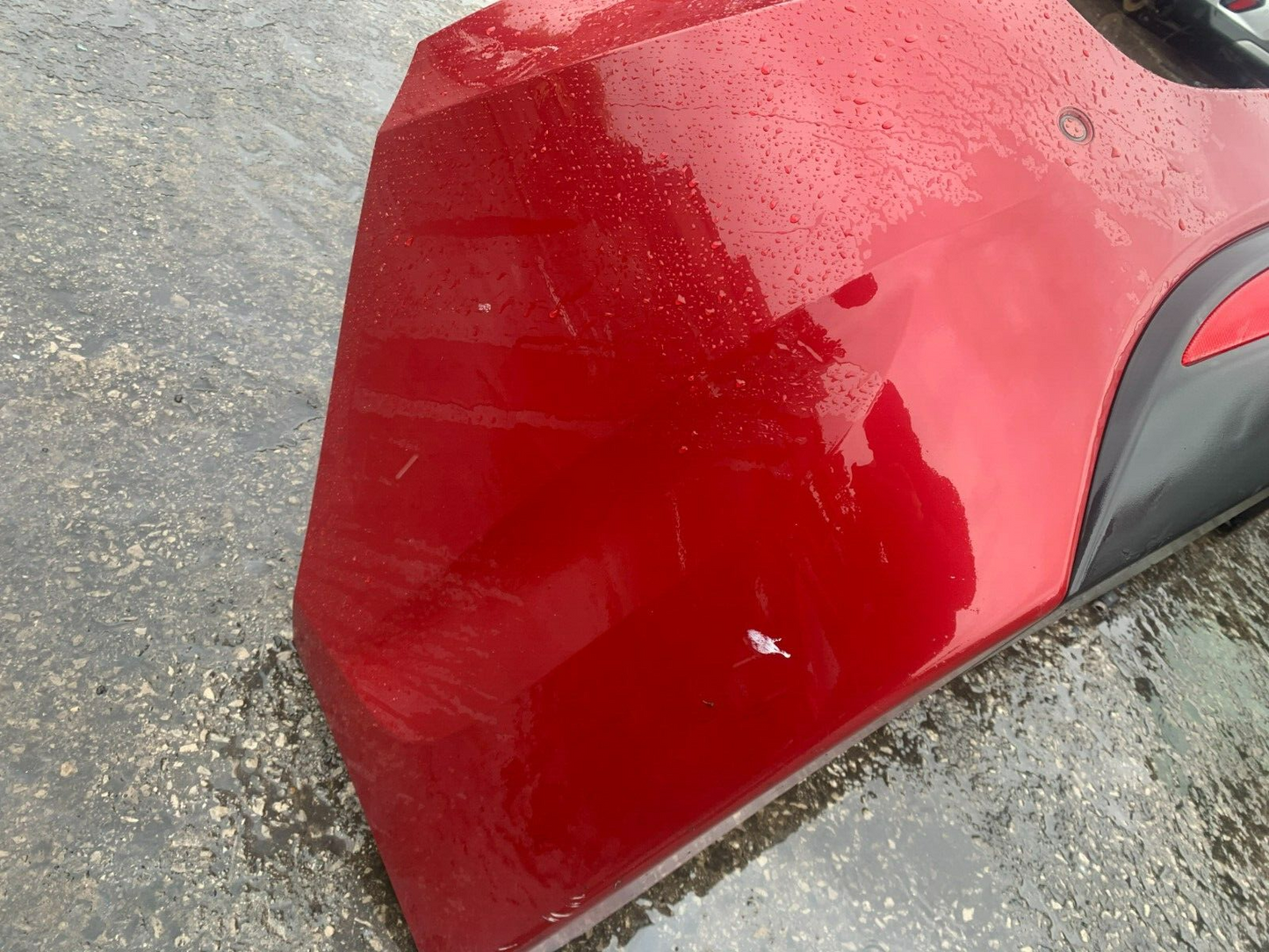 HYUNDAI I40 ESTATE MK1 2011-2019 GENUINE REAR BUMPER RED COLLECTION