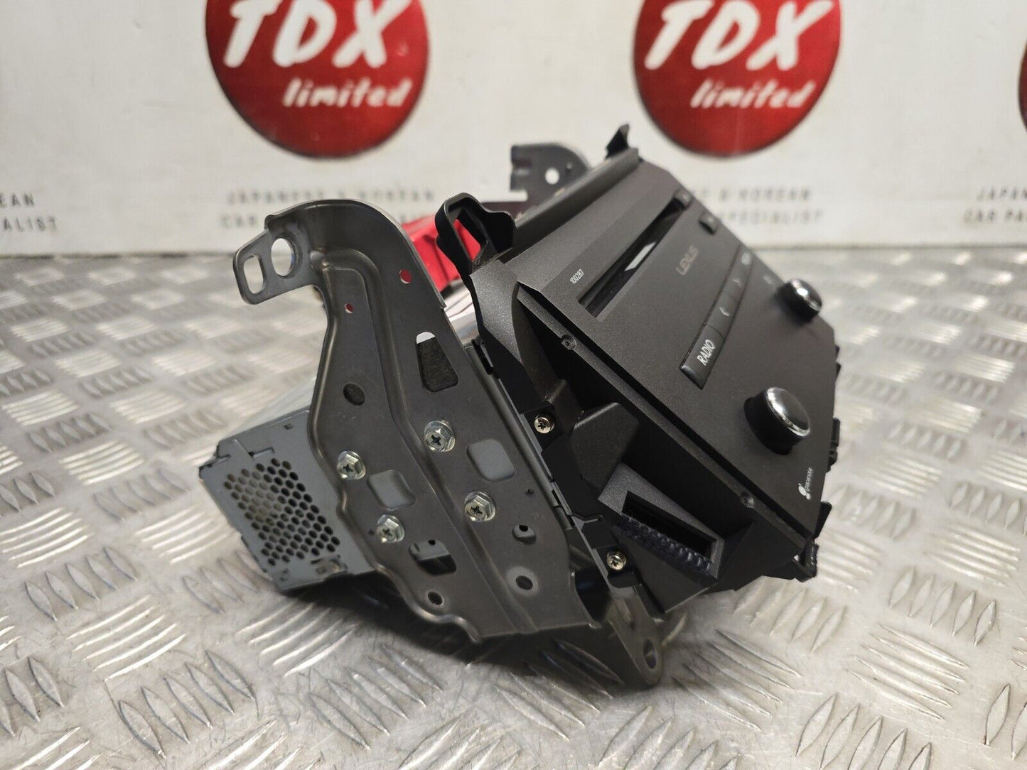 LEXUS CT200H 2013-2017 GENUINE RADIO STEREO CD PLAYER HEAD UNIT 86140-76010