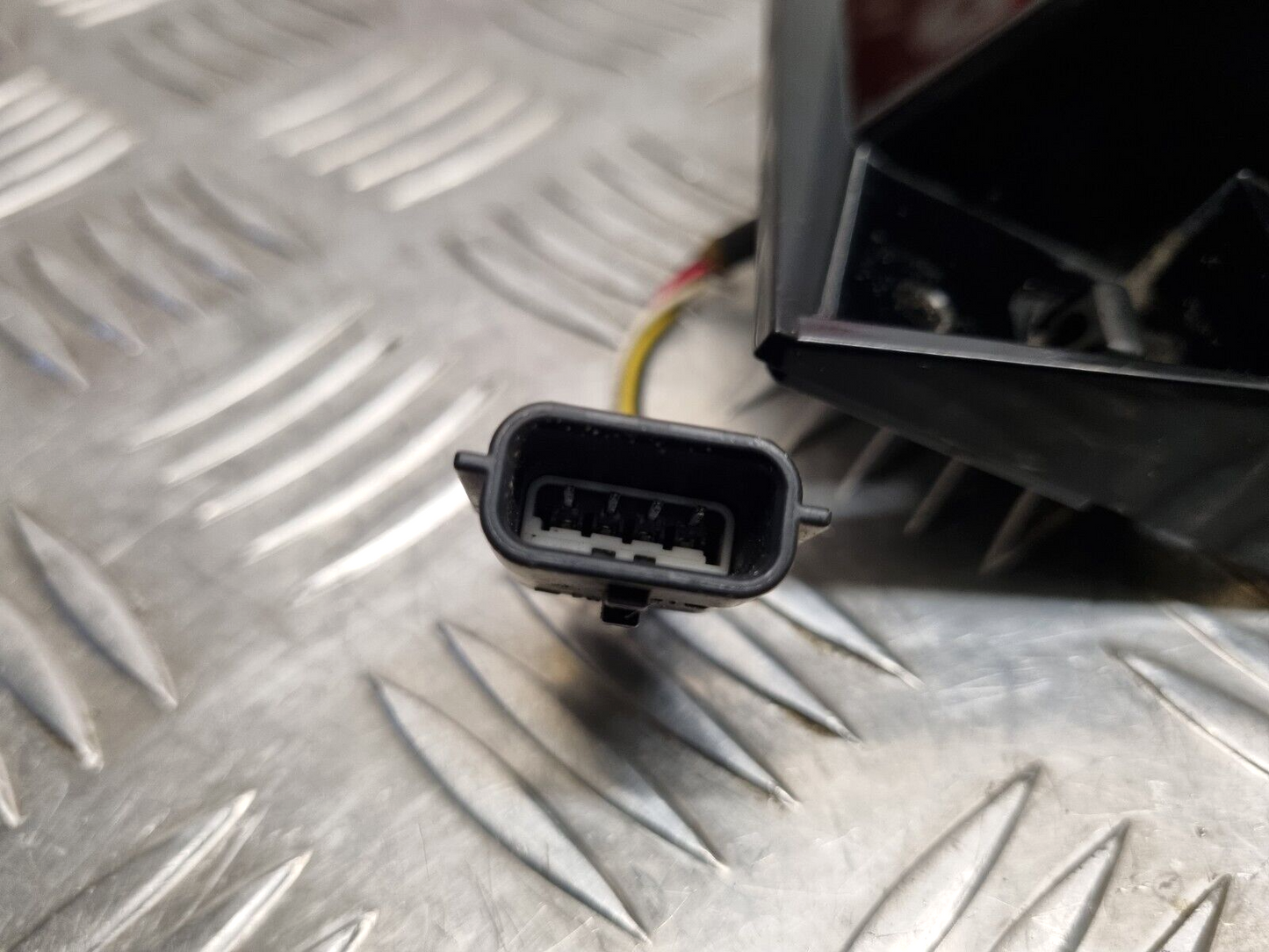 NISSAN QASHQAI J10 2010-2013 FACELIFT GENUINE FRONT PARKING CAMERA 284F1BR00C