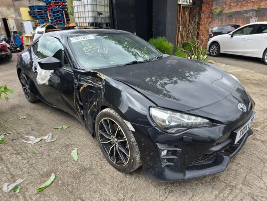 2017 Toyota Gt86 Pro Mk1 (Gt1) 2.0 Petrol D-4S 6 Speed Manual For Parts Spares 2