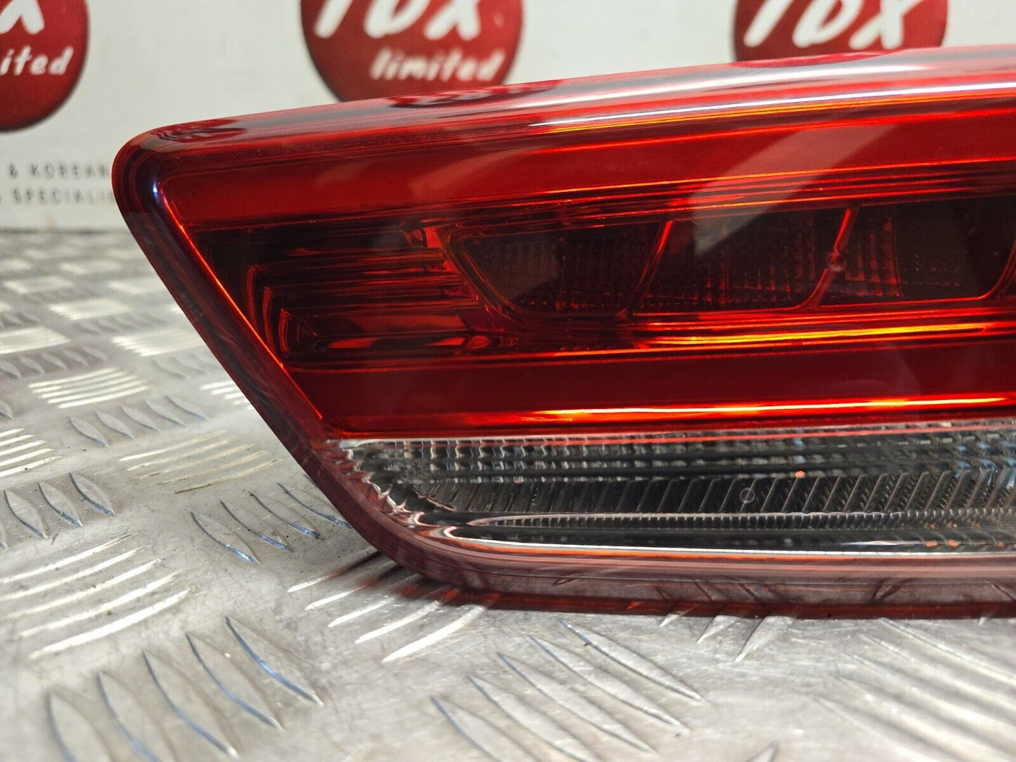 KIA OPTIMA SALOON MK4 JF 2016-2019 GENUINE DRIVERS REAR INNER TAILGATE LIGHT