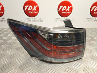 Lexus CT200h 2011-2017 Genuine Passenger Side Rear Outer Brake Light 81561-76020 - photo 1 of 9