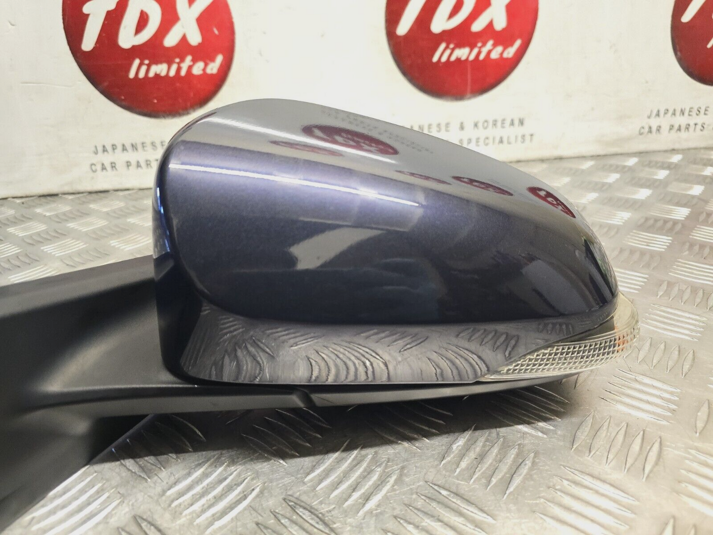 TOYOTA YARIS MK3 2012-2017 GENUINE PASSENGERS SIDE MANUAL FOLD WING MIRROR 9AF