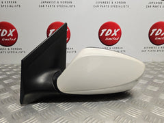 Hyundai i30 GD 2012-2017 Genuine Passengers Manual Fold Mirror 87610-A6110 Tcw - photo 1 of 12