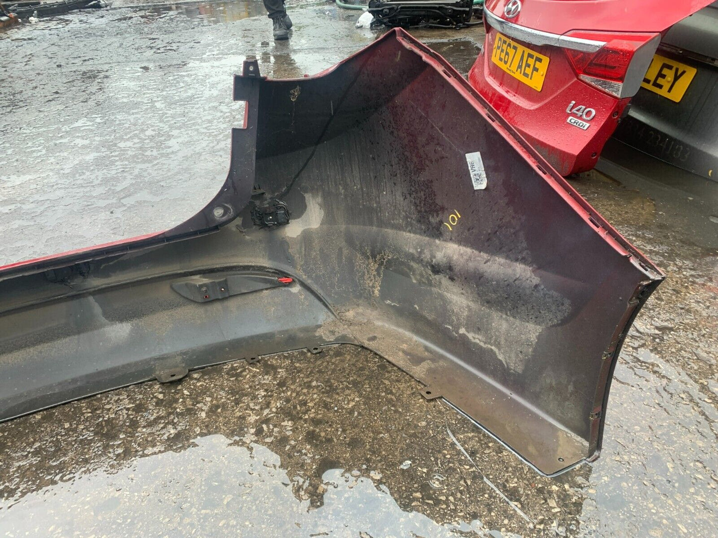 HYUNDAI I40 ESTATE MK1 2011-2019 GENUINE REAR BUMPER RED COLLECTION
