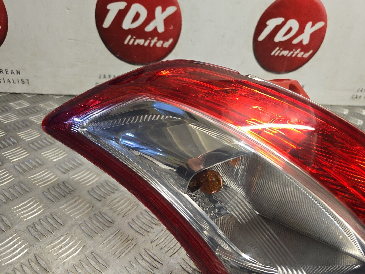SUZUKI SWIFT 2010-2016 GENUINE PASSENGERS SIDE REAR OUTER BODY BRAKE LIGHT LAMP
