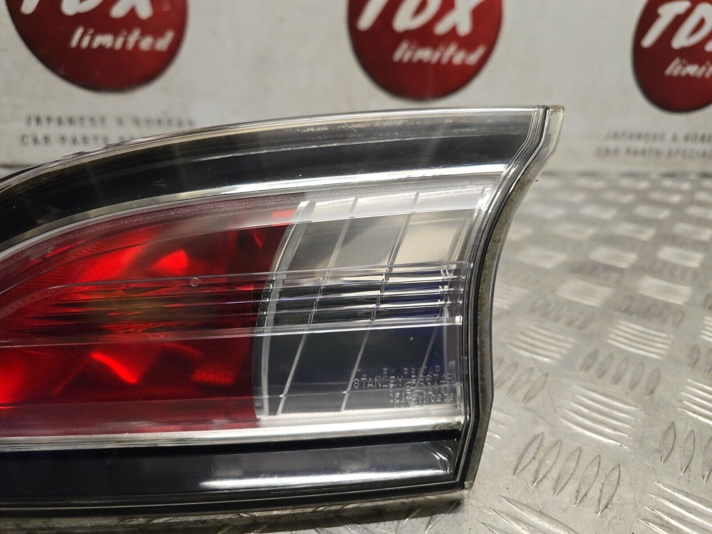 MAZDA 3 BL HATCH MK2 2009-2013 GENUINE DRIVERS SIDE REAR INNER TAILGATE LIGHT
