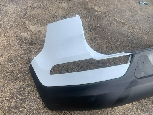 KIA SPORTAGE MK3 2010-2015 GENUINE REAR BUMPER WHITE