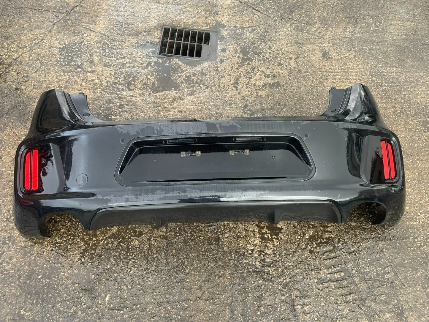 KIA PROCEED GT 2015-2019 GENUINE HATCHBACK REAR BUMPER IN BLACK COLLECTION