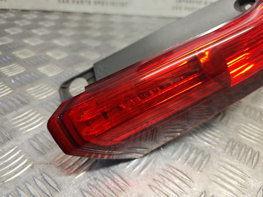 HONDA CR-V MK4 2013-2018 GENUINE DRIVERS SIDE REAR UPPER LED TAILGATE LIGHT LAMP