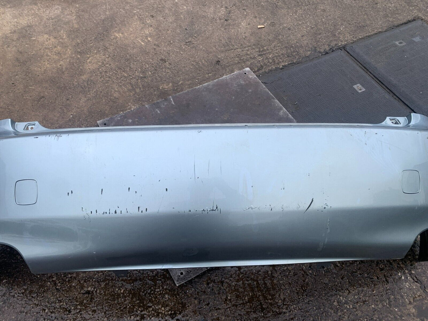 GENUINE LEXUS IS250 SAL 2005-2012 GENUINE REAR BUMPER 8RK BLUE MET COLLECTION