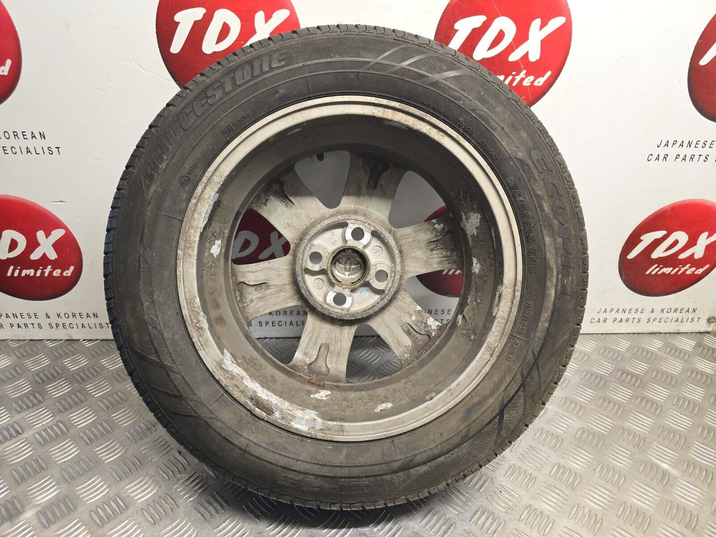 TOYOTA IQ 2009-2015 15" INCH GENUINE ALLOY WHEEL 6MM TREAD 175/65/15 5J SA20J