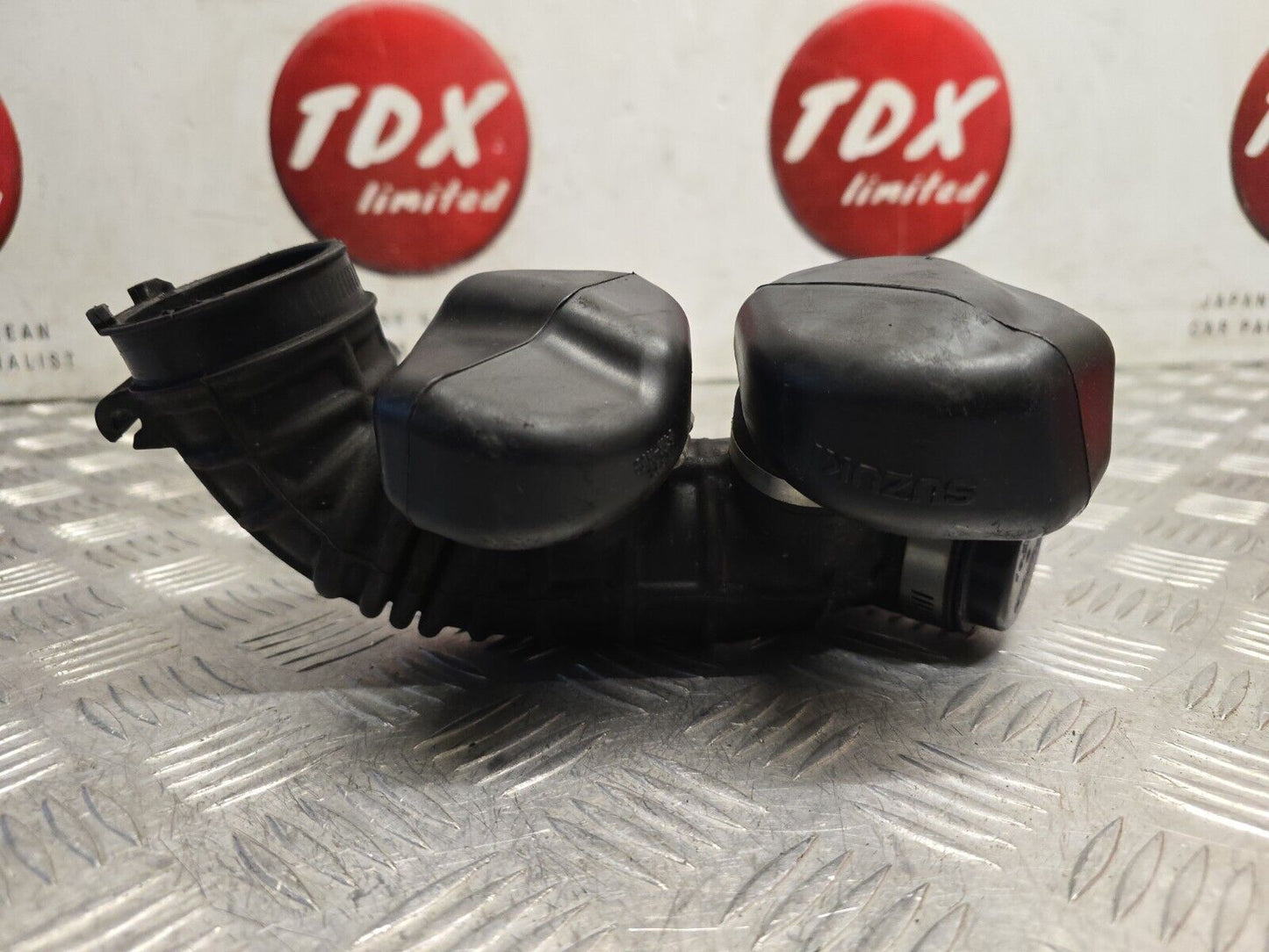 SUZUKI VITARA LY 2018-2023 1.0 PETROL GENUINE TURBO AIR INTAKE PIPE 13881-64R00