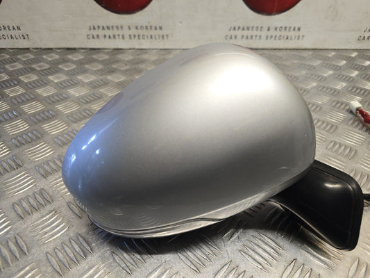 TOYOTA PRIUS MK3 2009-2015 GENUINE DRIVERS POWER FOLD WING MIRROR 1F7 SILVER