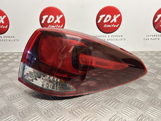 Kia Carens 2013-2018 Genuine Driver Side Rear Outer Brake Light 2