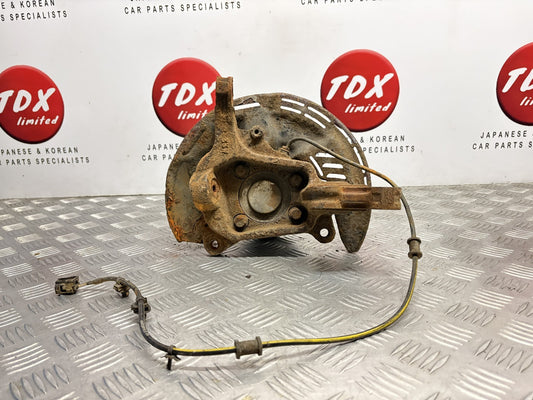 Toyota GT86 ZN6 MK1 Coupe 2.0 Petrol Passenger Side Front Hub - photo 2 of 6