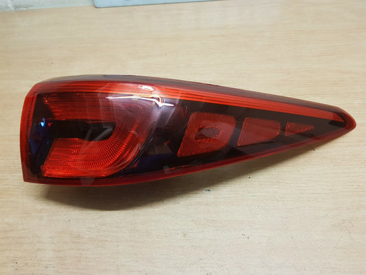 Genuine Kia Sportage Mk4 Driver Side Rear Outer Tail Light Lamp 2016-2019 2