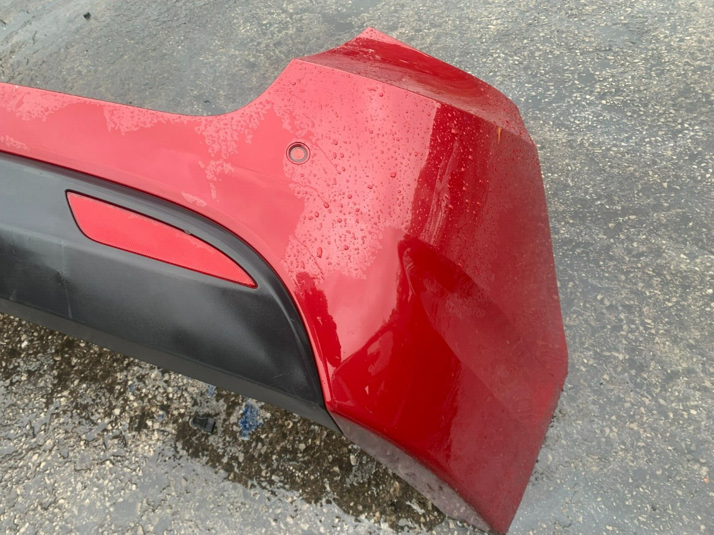 HYUNDAI I40 ESTATE MK1 2011-2019 GENUINE REAR BUMPER RED COLLECTION