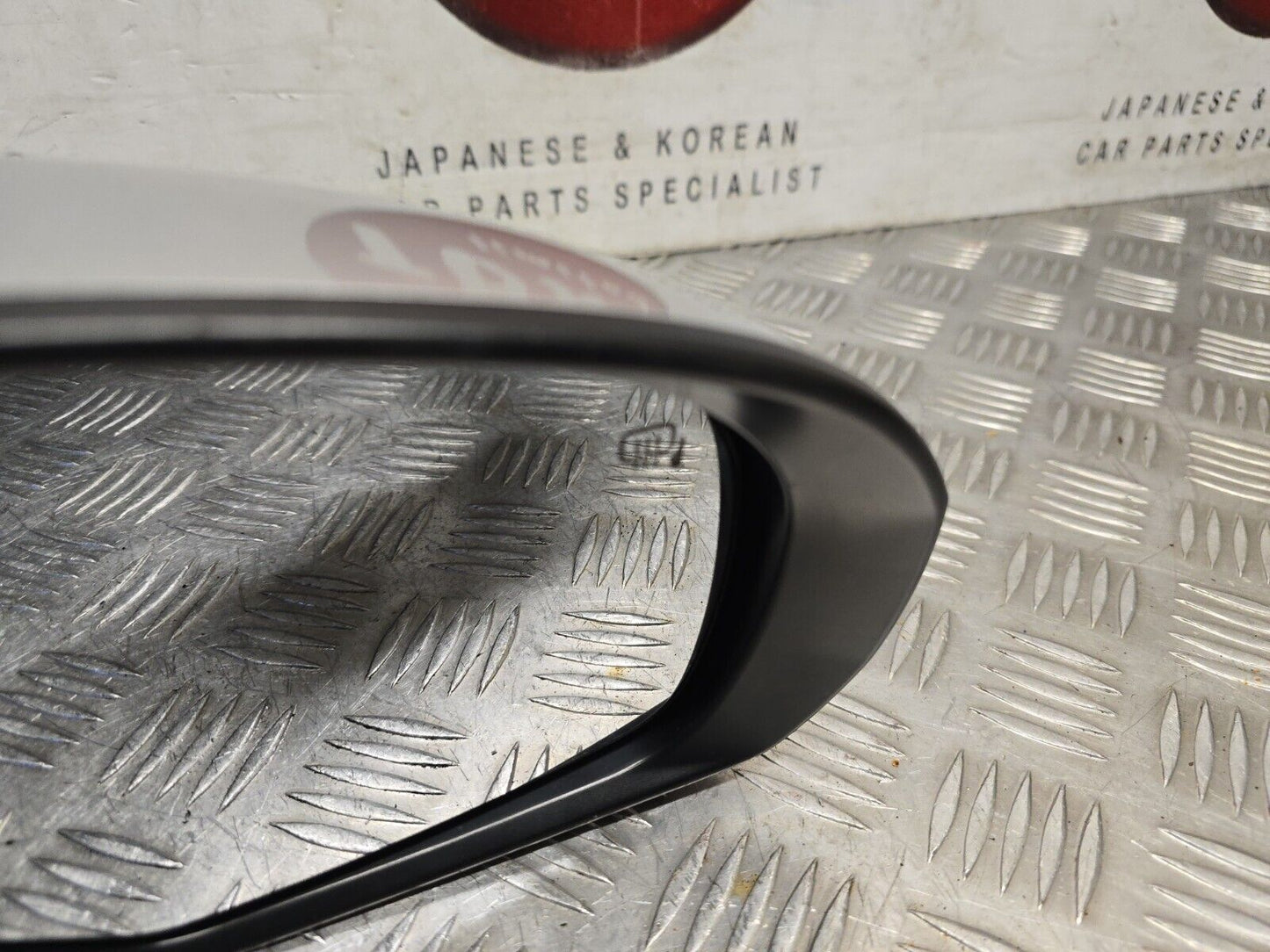 SUZUKI SWIFT 2011-2016 GENUINE DRIVERS SIDE MANUAL FOLD HEATED MIRROR ZCC SILVER