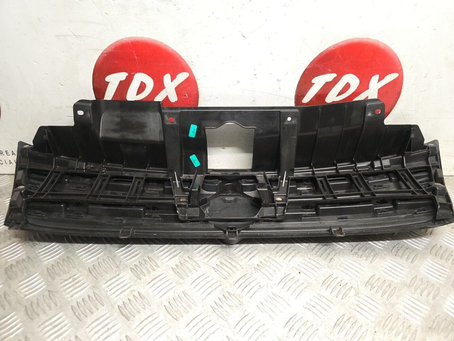 SUZUKI VITARA LY 2015-2018 GENUINE FRONT BUMPER RADIATOR UPPER GRILLE 72121-54P0