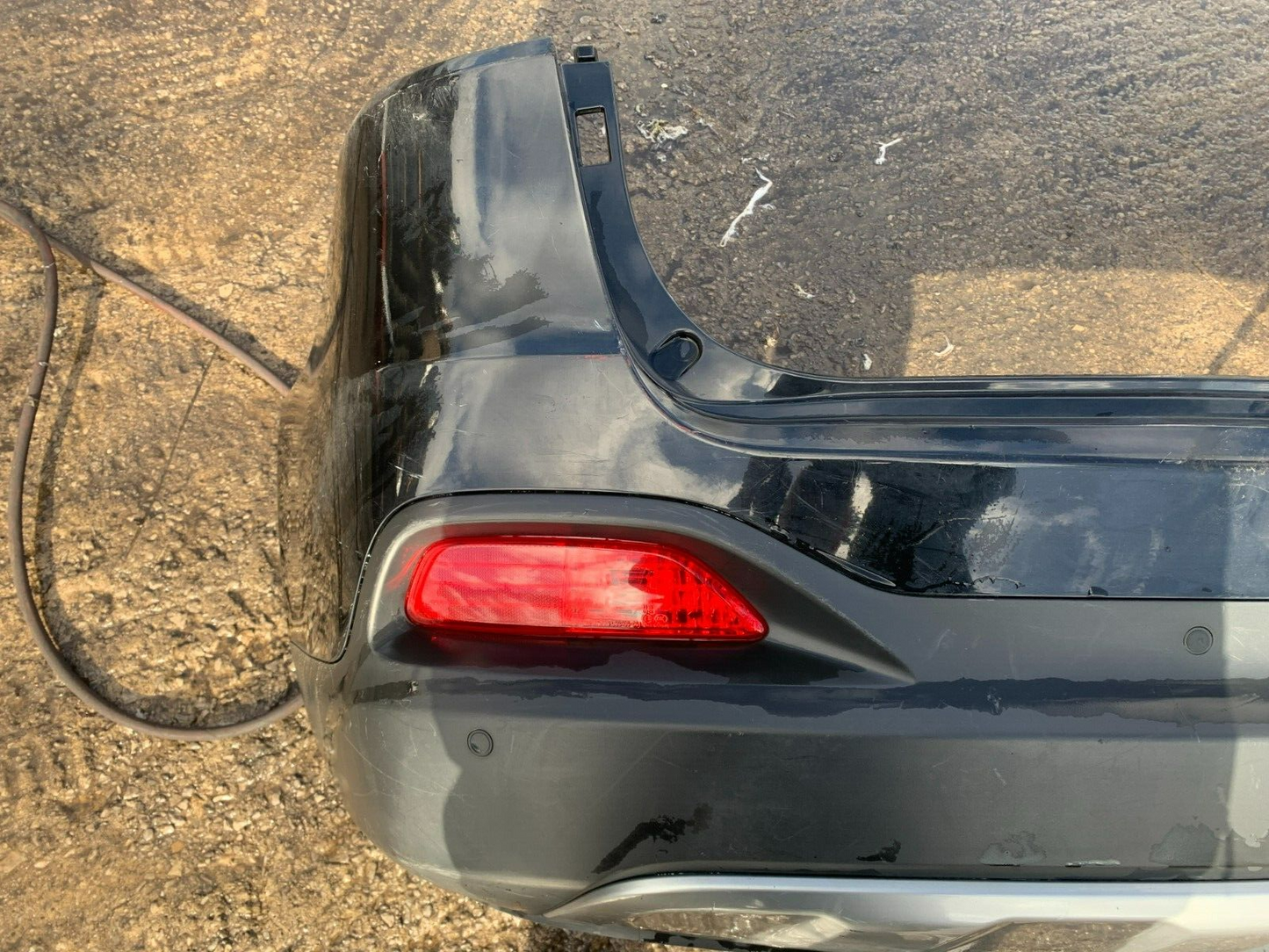 KIA SORENTO 2015-2017 GENUINE REAR BUMPER BLACK