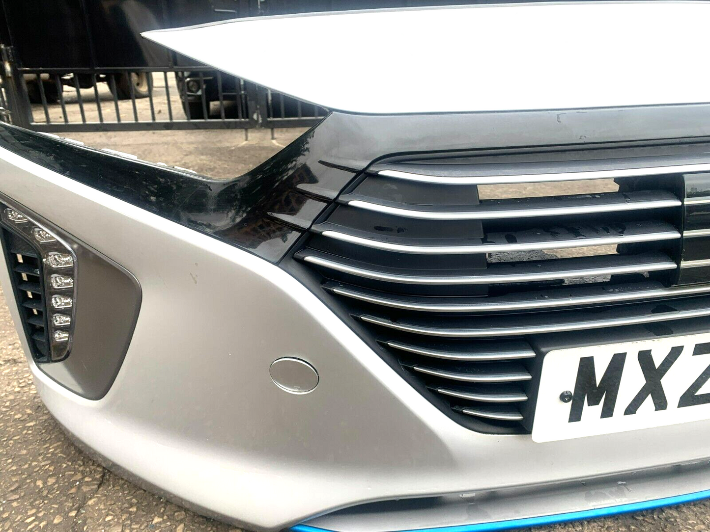 HYUNDAI IONIQ AE 2017-2020 GENUINE PRE-FACELIFT COMPLETE FRONT BUMPER T8S SILVER