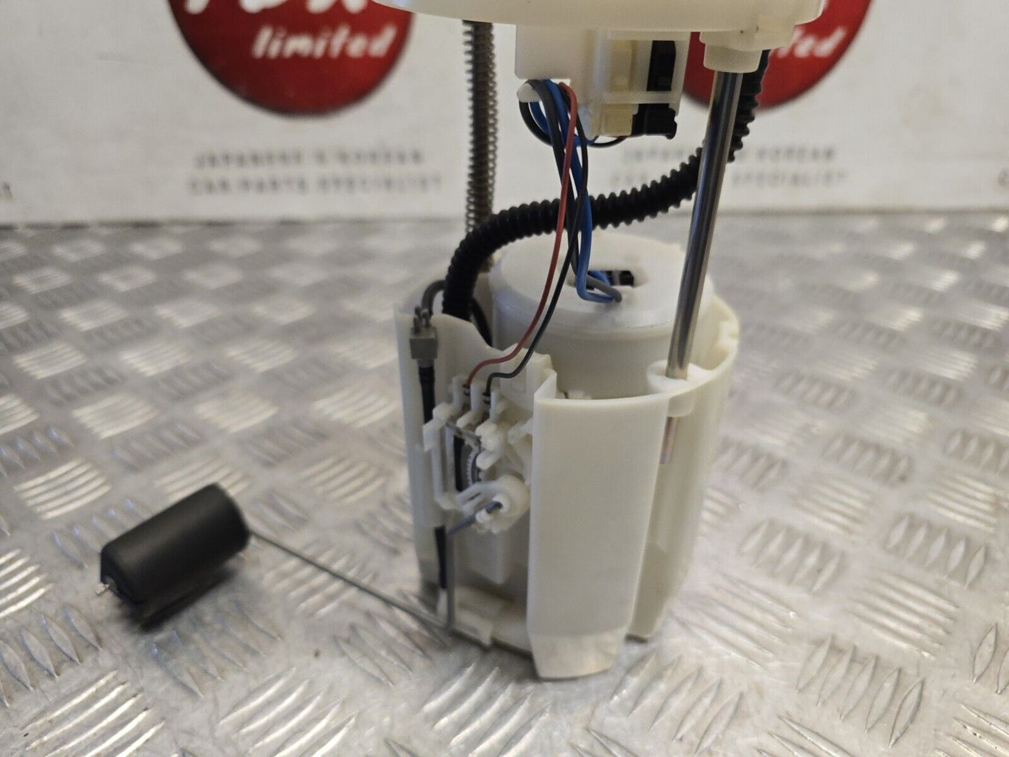 SUZUKI SWIFT 2010-2016 1.2 PETROL IN TANK FUEL SENDER PUMP UNIT 15100-69L00