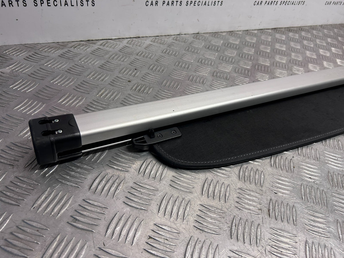 Lexus CT200h A10 MK1 2011-2020 Genuine Roller Blind Parcel Shelf / Luggage Cover - photo 7 of 7