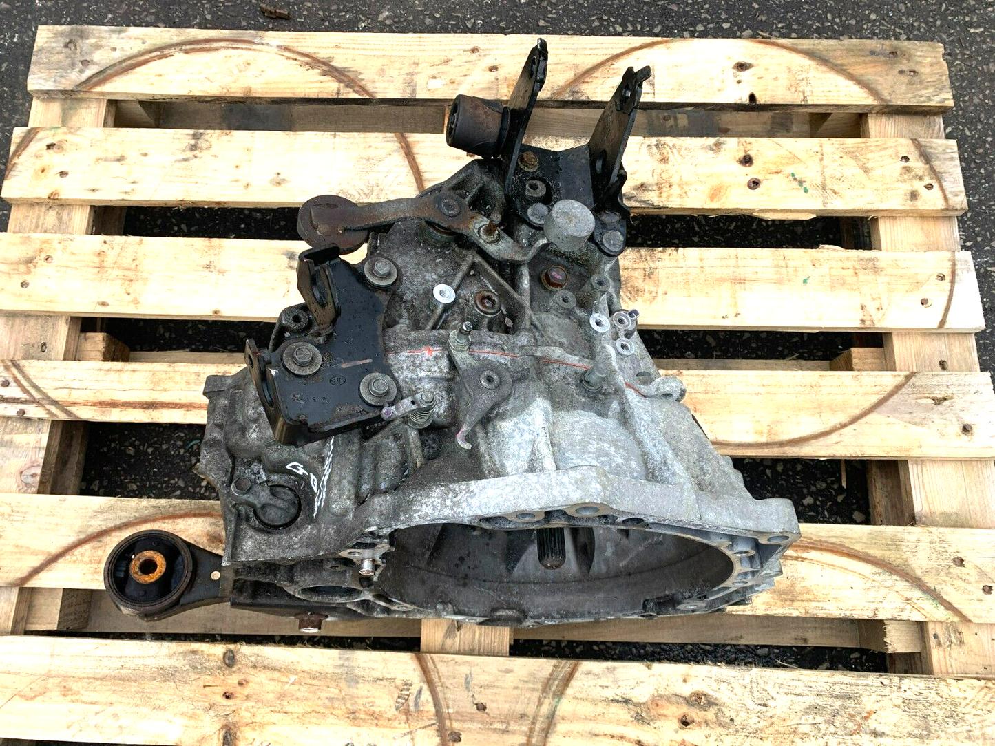 TOYOTA YARIS MK3 2011-2017 1.3 PETROL GENUINE 6 SPEED MANUAL GEARBOX 42K MILES