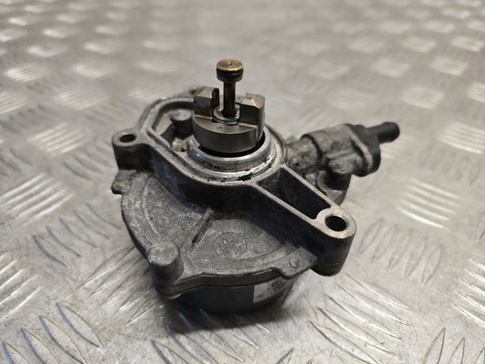 HYUNDAI I30 / KIA CEED 2007-2012 1.6 CRDi DIESEL GENUINE VACUUM PUMP 28810-2A101