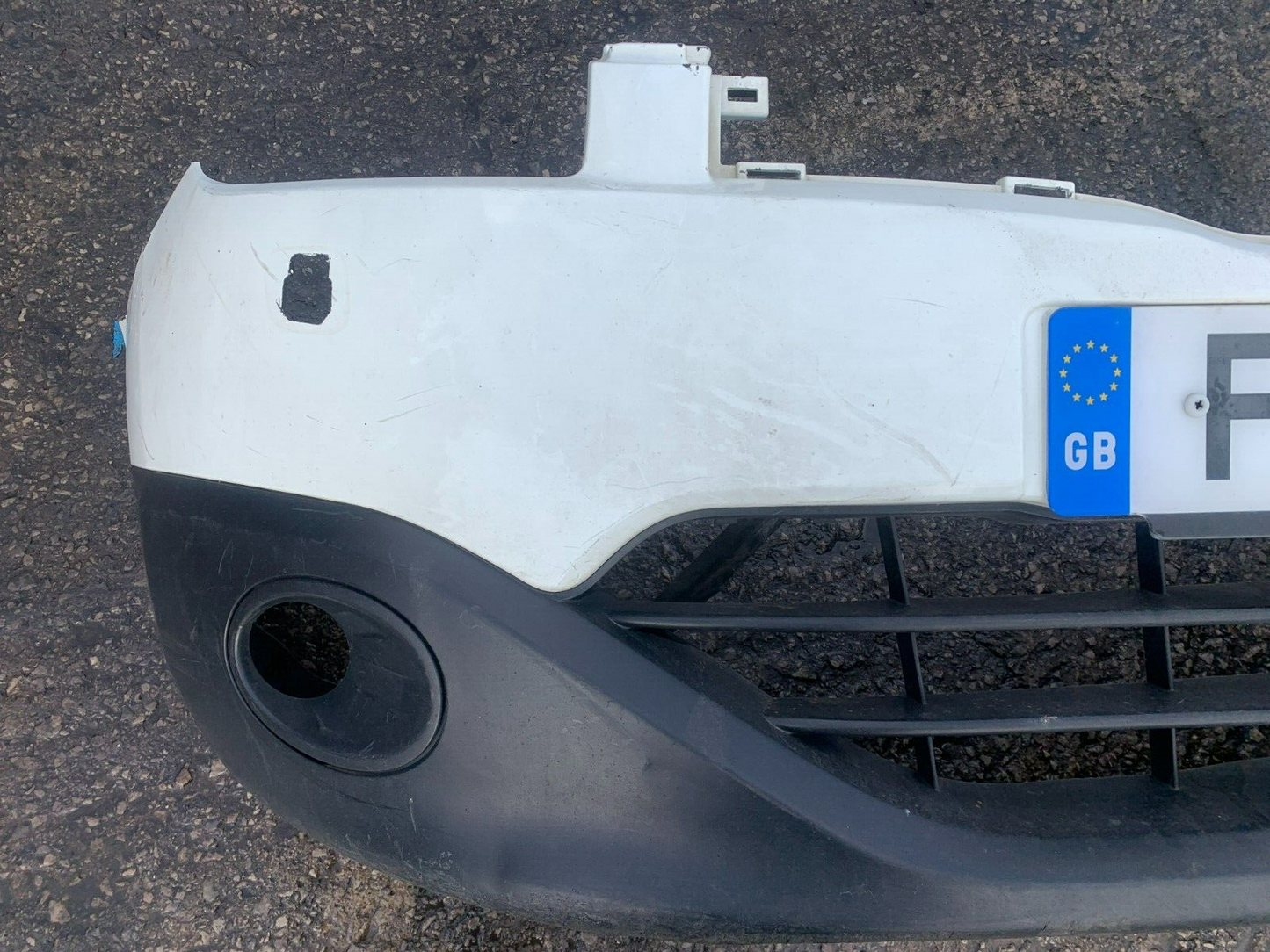NISSAN QASHQAI J10 2010-2013 GENUINE FACELIFT FRONT BUMPER WHITE COLLECTION