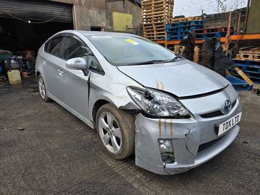 2010 Toyota Prius T Spirit Mk3 1.8 Petrol Hybrid Cvt Auto For Parts & Spares 2