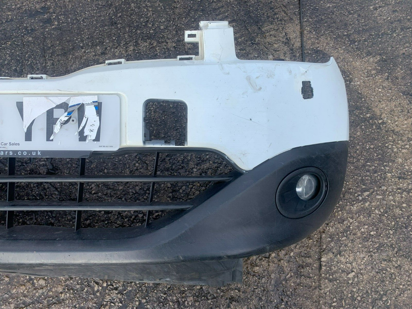 NISSAN QASHQAI J10 2010-2013 GENUINE FACELIFT FRONT BUMPER WHITE COLLECTION