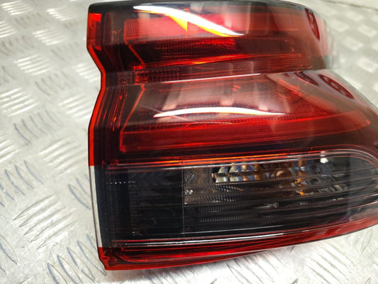NISSAN QASHQAI J12 MK3 2021-2024 GENUINE DRIVERS SIDE REAR BODY LED BRAKE LIGHT