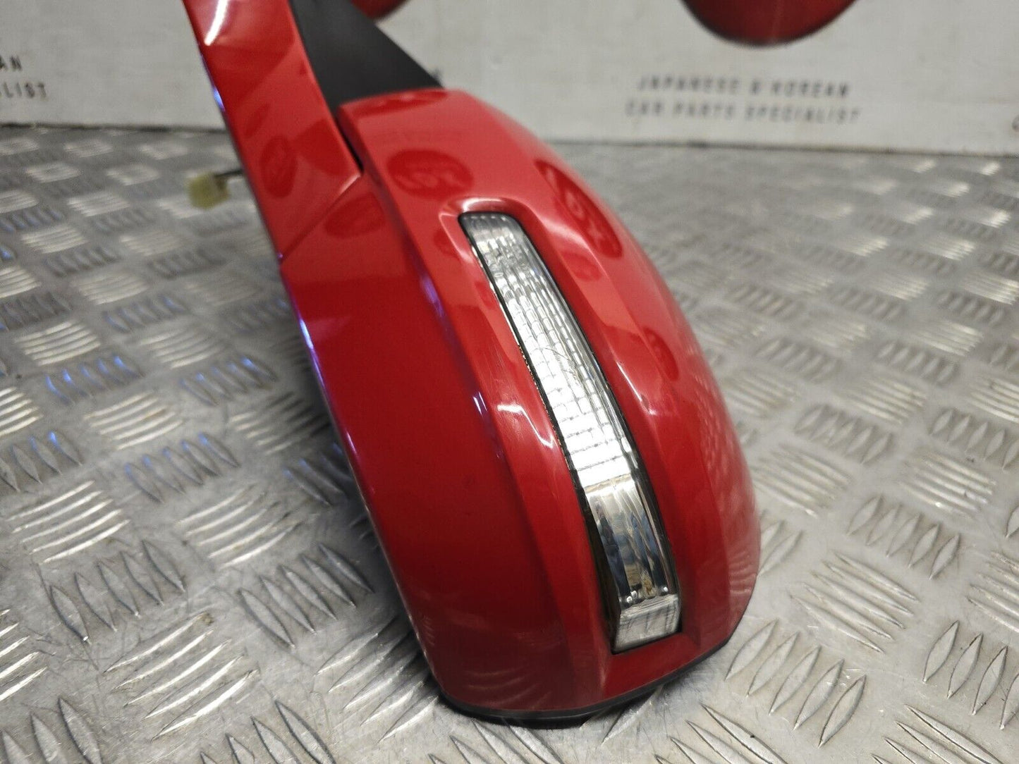 SUZUKI SWIFT 2011-2016 GENUINE DRIVERS MANUAL FOLD HEATED WING MIRROR ZCF RED