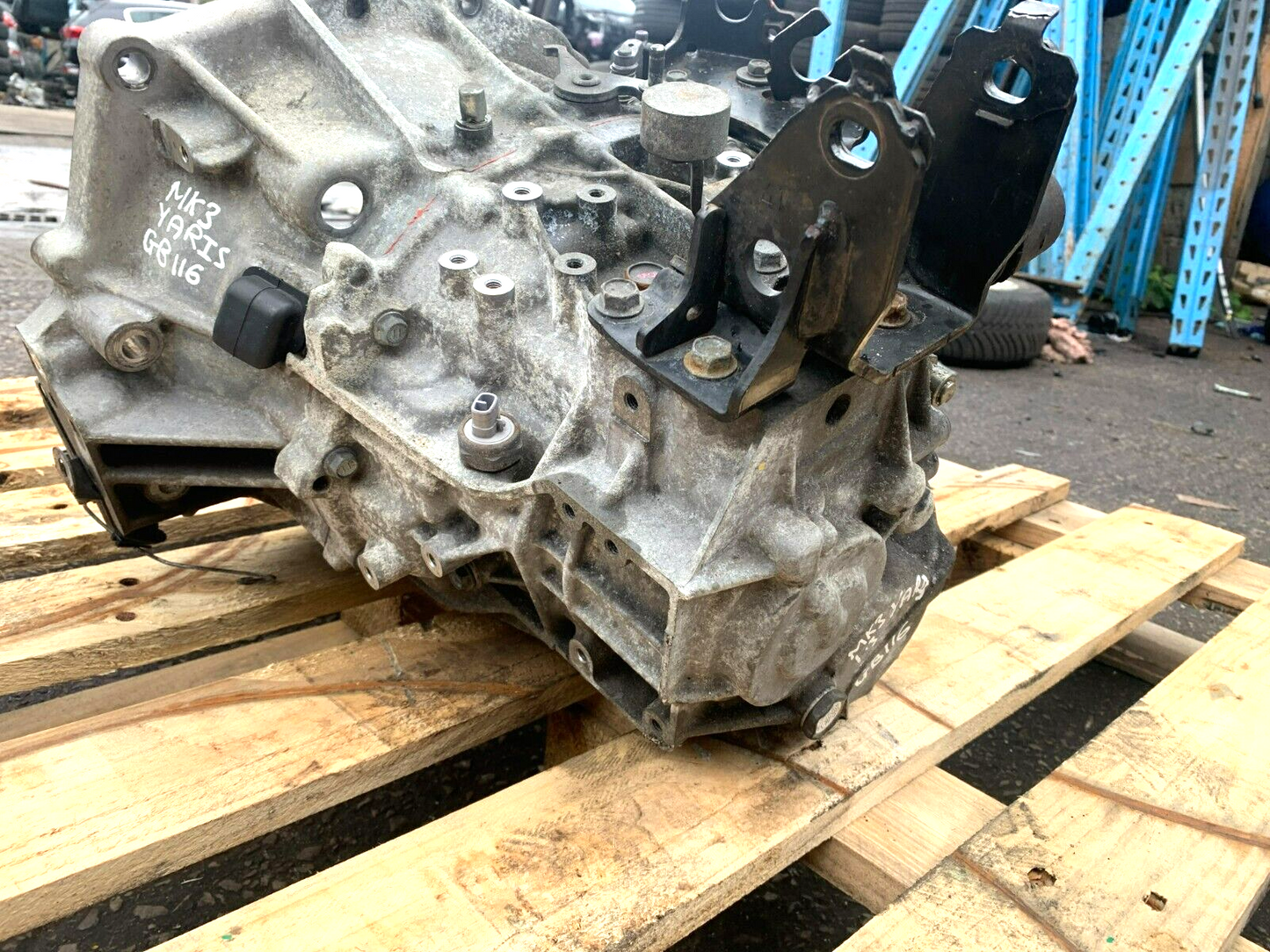 TOYOTA YARIS MK3 2011-2017 1.3 PETROL GENUINE 6 SPEED MANUAL GEARBOX 42K MILES