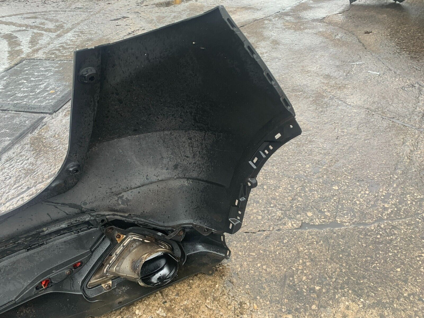 HONDA CIVIC MK8 2006-2009 GENUINE PRE-FACELIFT REAR BUMPER BLACK COLLECTION