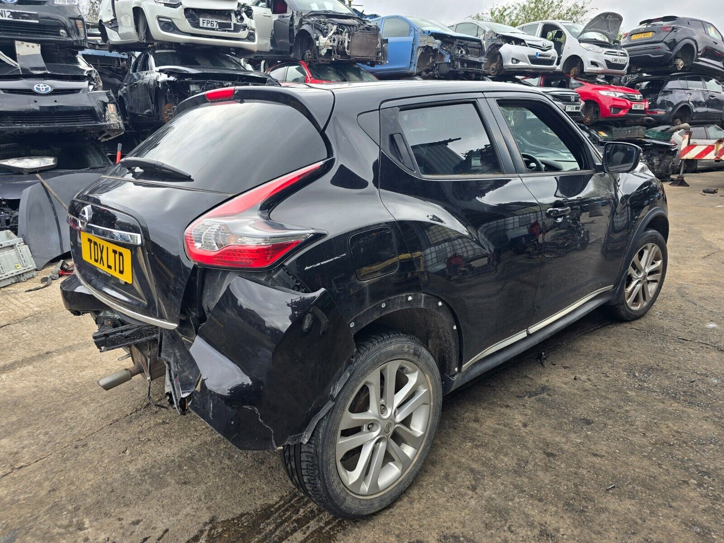 2016 NISSAN JUKE F15 N-CONNECTA 1.2 DIG-T PETROL MANUAL FOR PARTS & SPARES