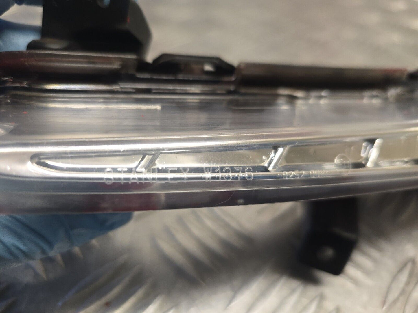 SUZUKI SWIFT AZG MK3 2014-2017 GENUINE PASSENGERS SIDE FRONT LED DRL LIGHT LAMP