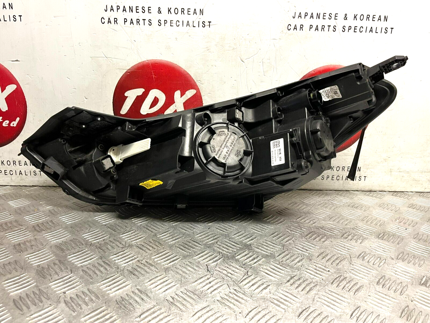 HYUNDAI TUCSON (TL/TLE) MK2 2018-2021 GENUINE DRIVER SIDE HEADLIGHT D7921-21A40