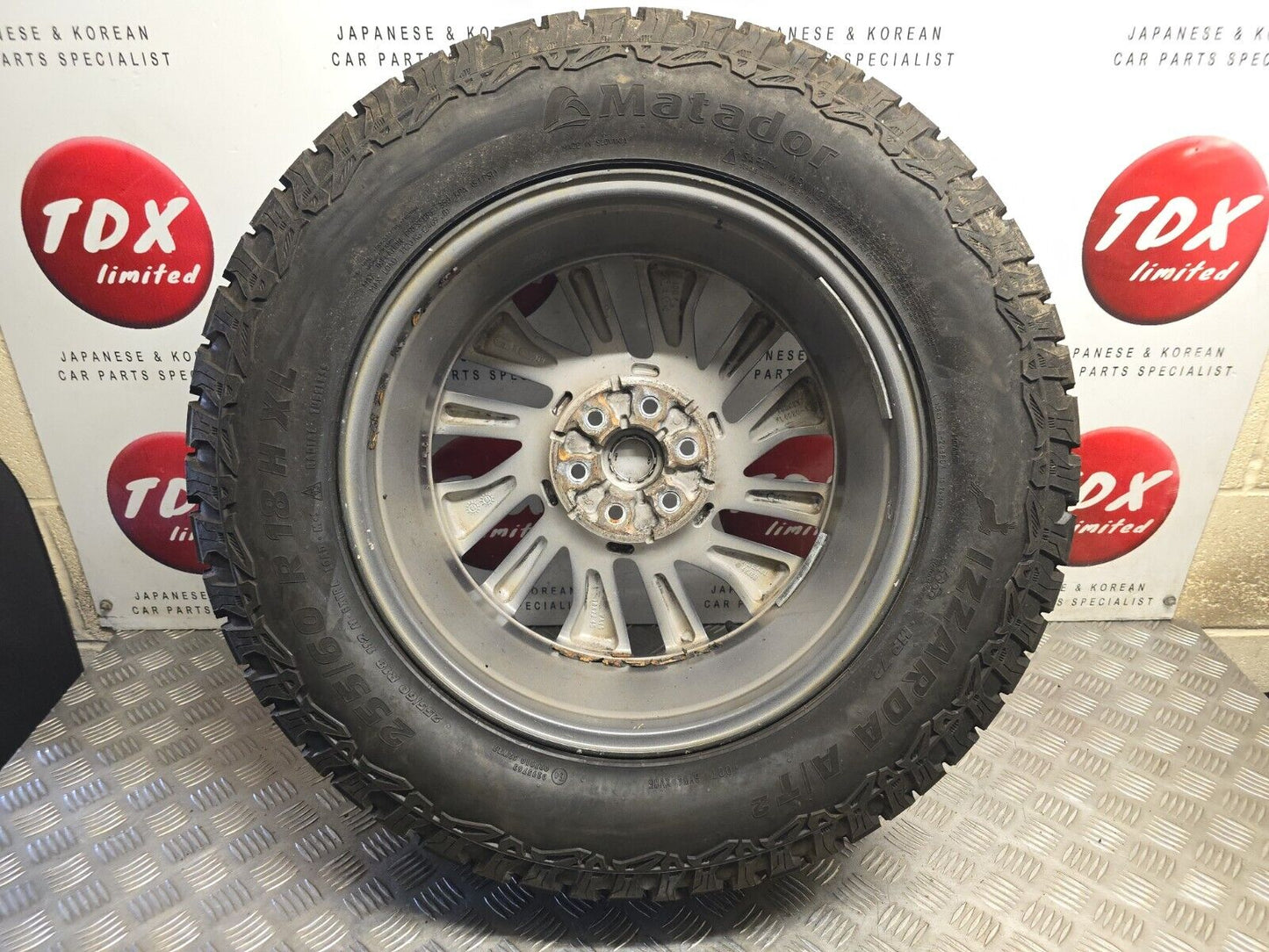 NISSAN NAVARA MK3 18" INCH 2015-2021 GENUINE ALLOY WHEEL 9.93MM 225/60/18 4KJ6B