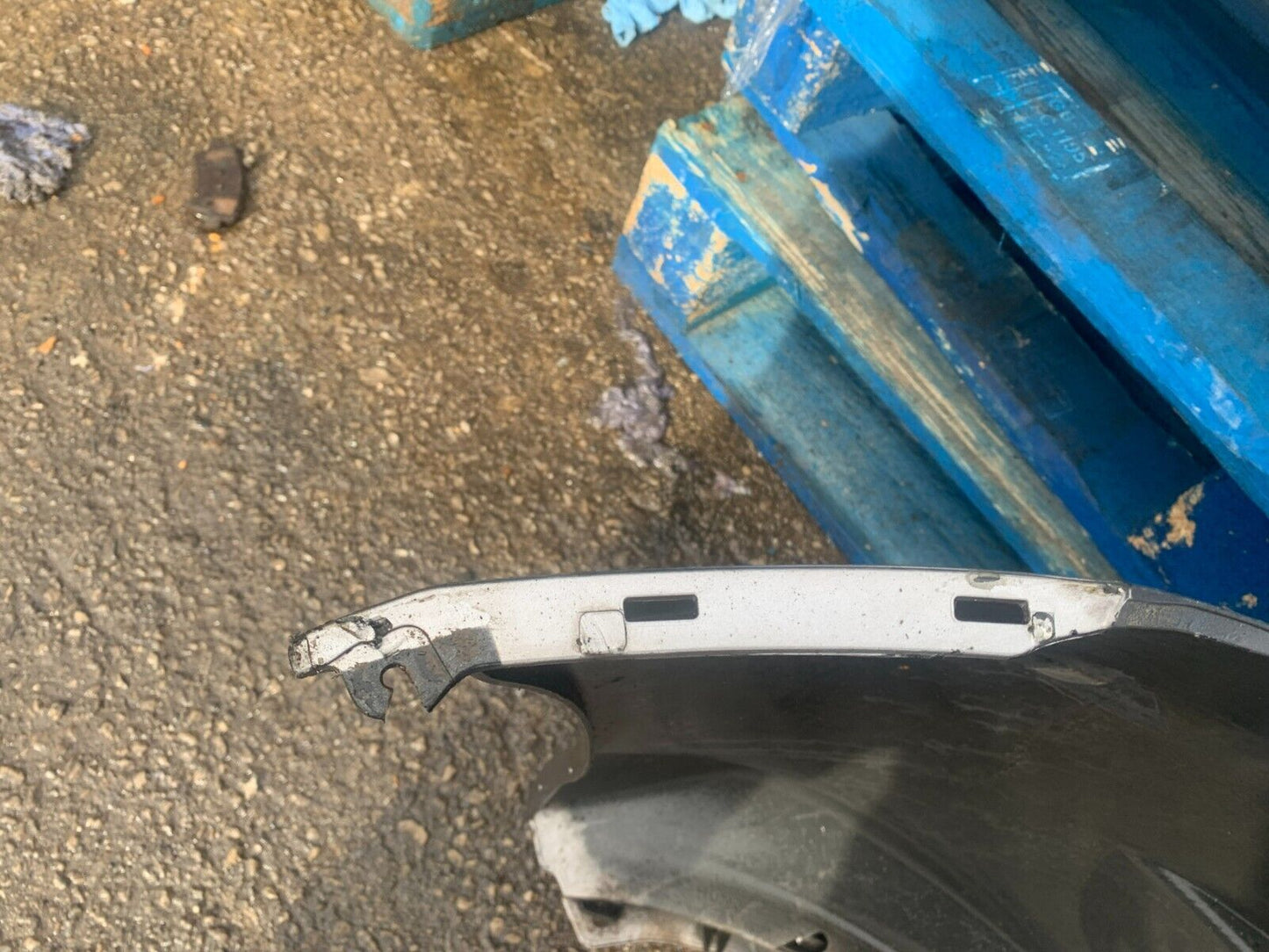 HONDA JAZZ MK1 2006-2010 FACELIFT GENUINE FRONT BUMPER SILVER