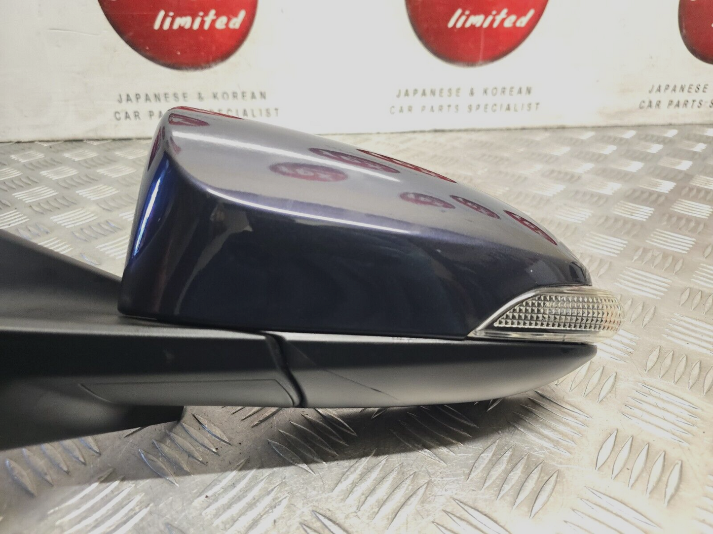 TOYOTA YARIS MK3 2012-2017 GENUINE PASSENGERS SIDE MANUAL FOLD WING MIRROR 9AF