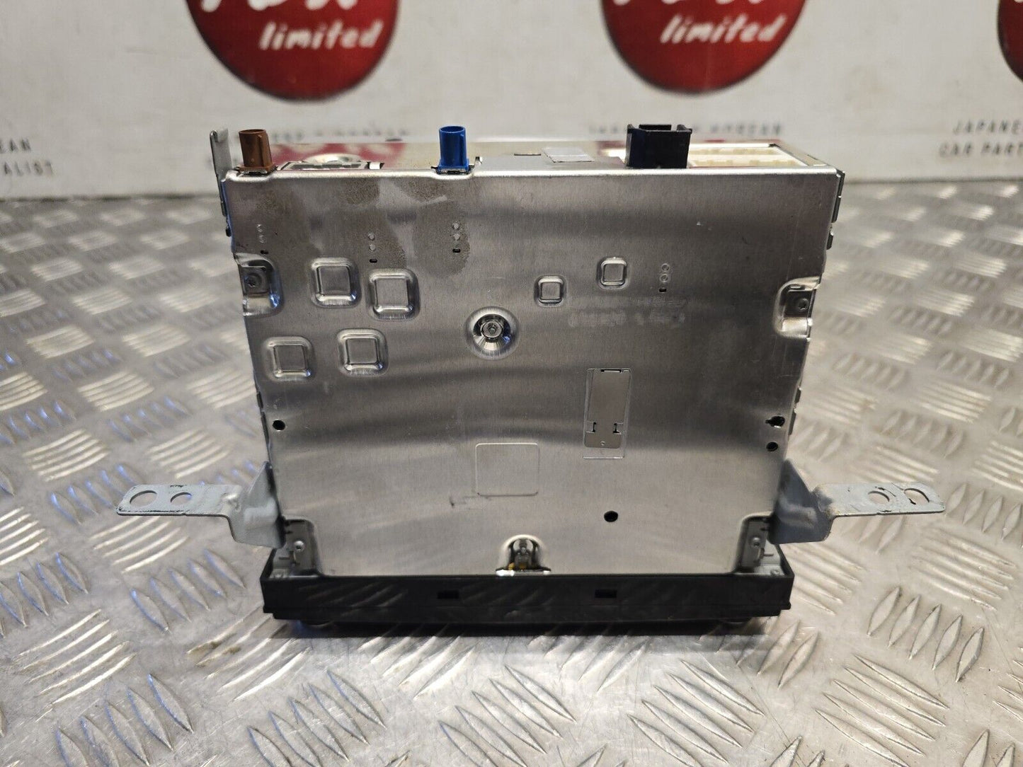 NISSAN JUKE 2014-2019 CAMERA SAT NAV MEDIA STEREO HEAD UNIT + SD MAP 25915BV80A