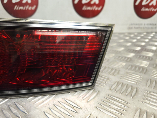 Honda Civic Mk8 2006-2011 Genuine Drivers Side Rear Inner Tailgate Light Lamp 2