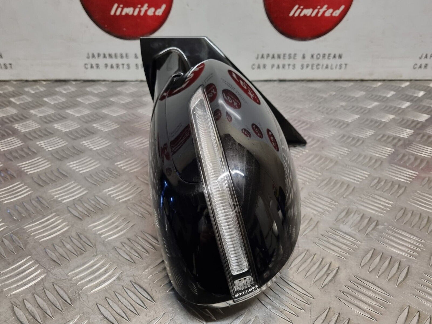 KIA SPORTAGE MK4 2016-2019 PASSENGERS SIDE POWER FOLD WING MIRROR 87610-F1330