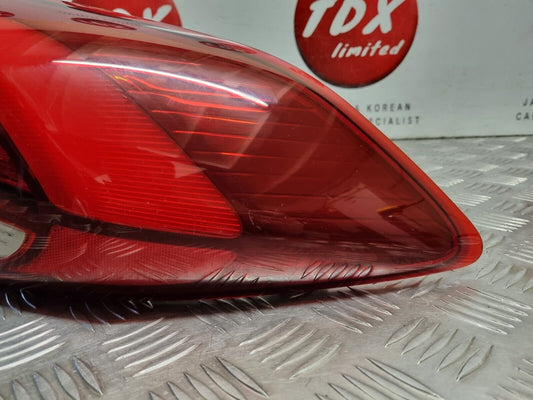 HYUNDAI TUCSON TL MK3 2015-2018 GENUINE DRIVERS SIDE REAR OUTER LED BRAKE LIGHT
