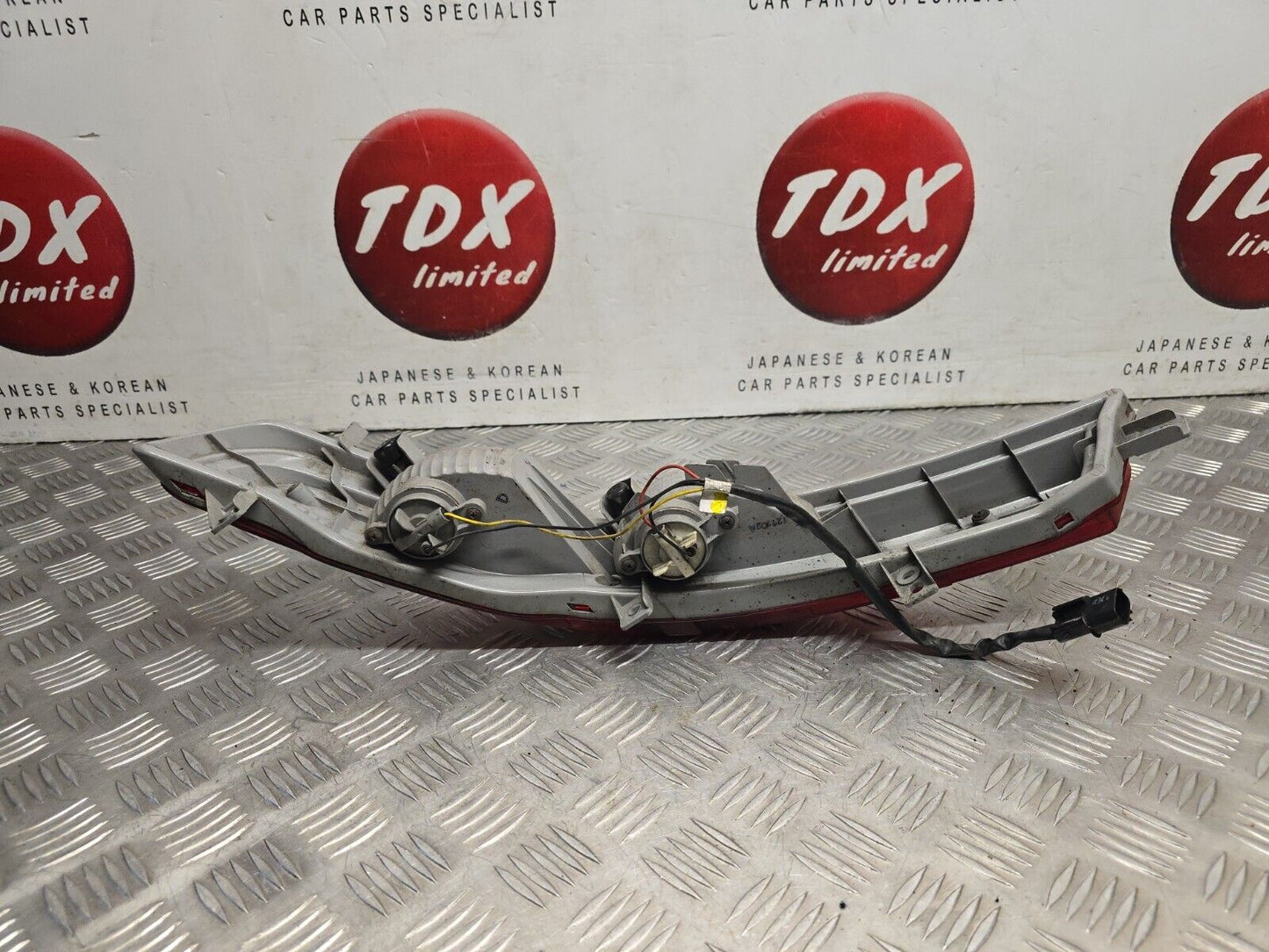 KIA SPORTAGE (SL) MK3 2010-2015 DRIVERS SIDE REAR BUMPER FOG LIGHT 92406-3U3